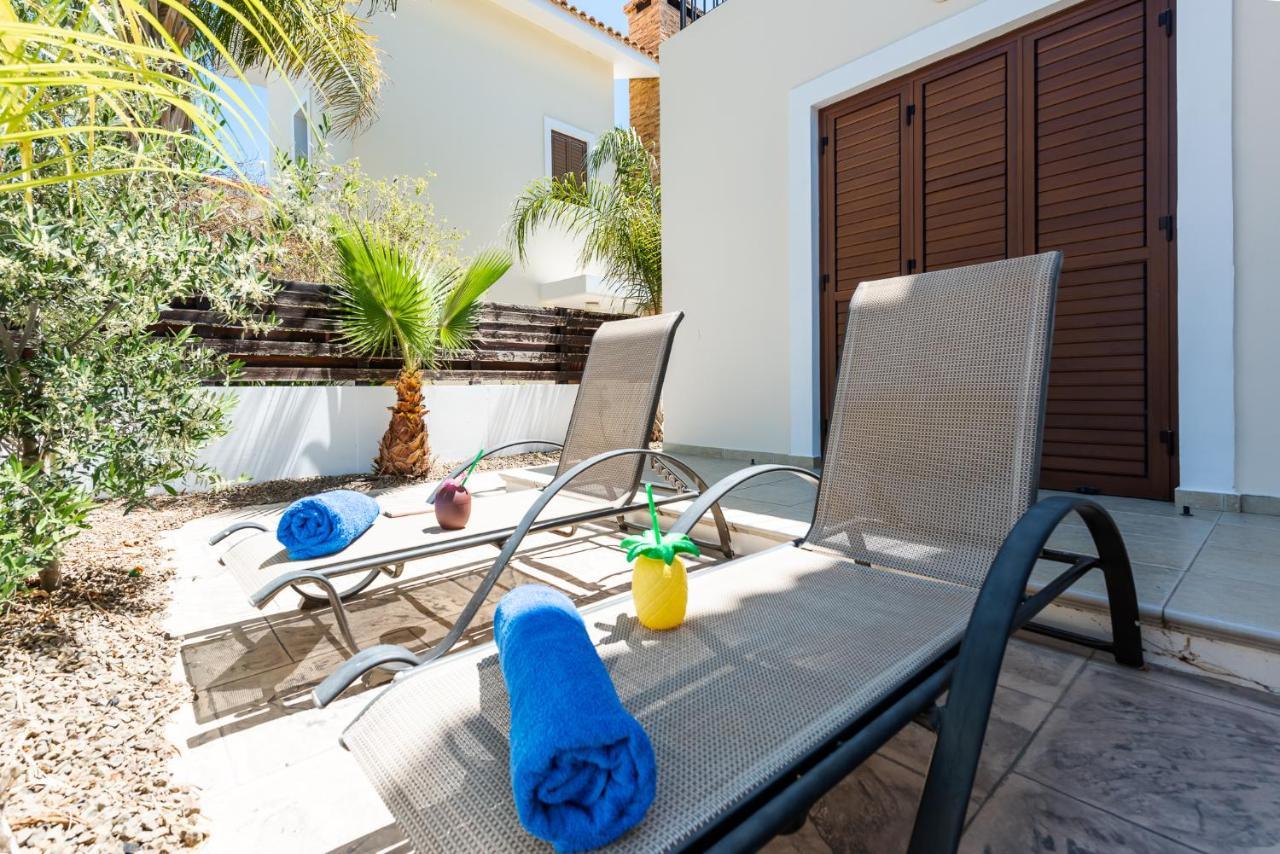 Villa Alexandra By Ezoria Villas Agia Napa Exterior foto