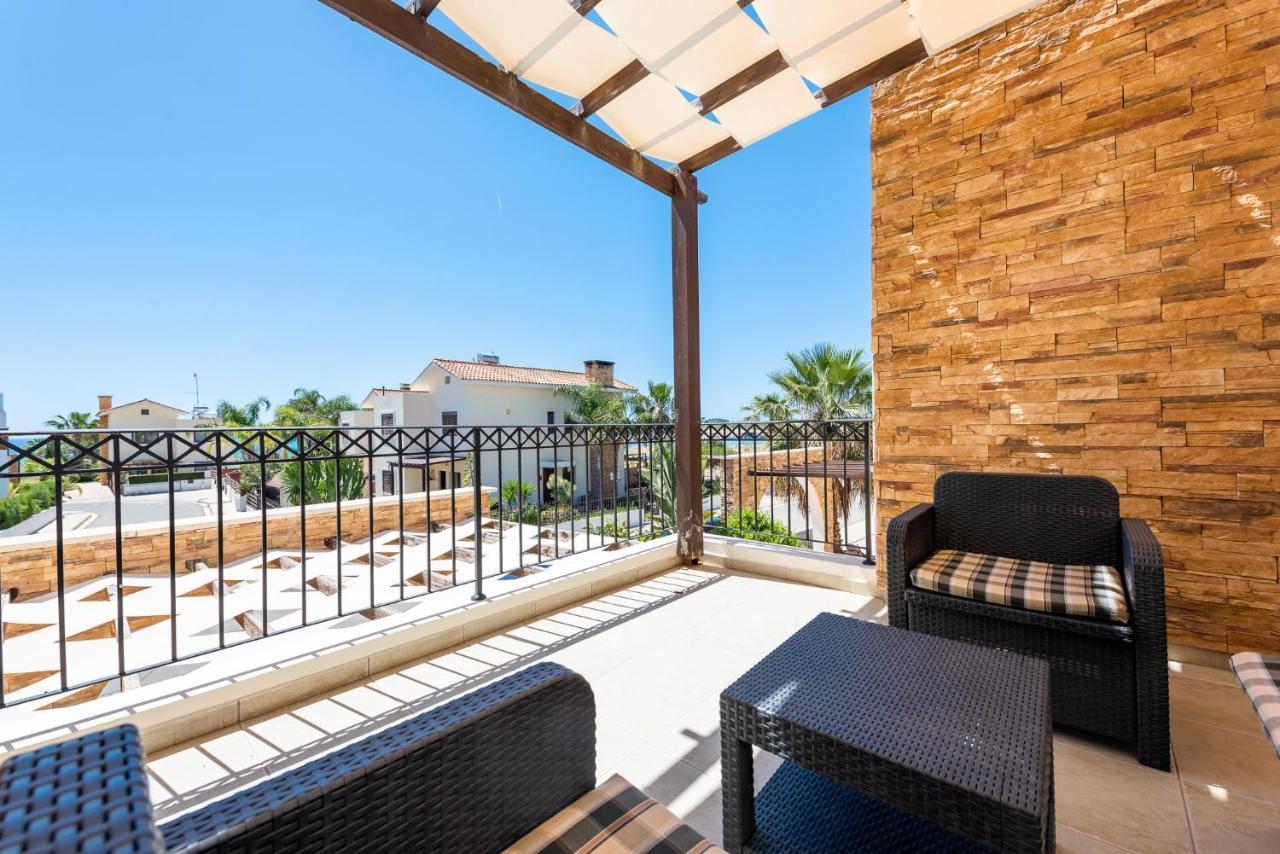 Villa Alexandra By Ezoria Villas Agia Napa Exterior foto