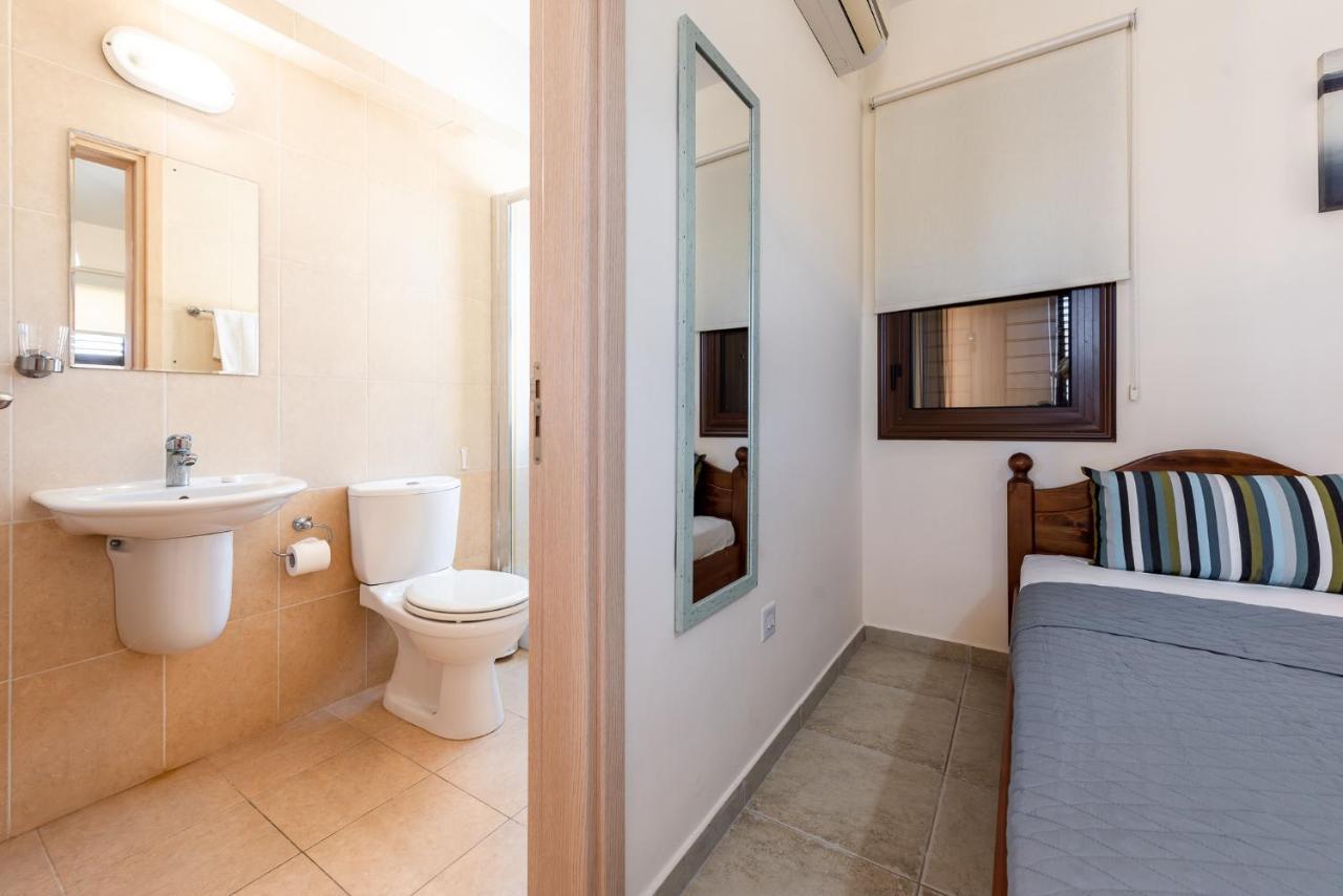 Villa Alexandra By Ezoria Villas Agia Napa Exterior foto